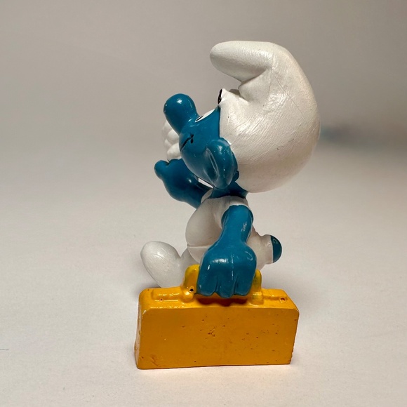 🩵 Vintage Smurf with Sore Thumb & Case - Picture 5 of 7